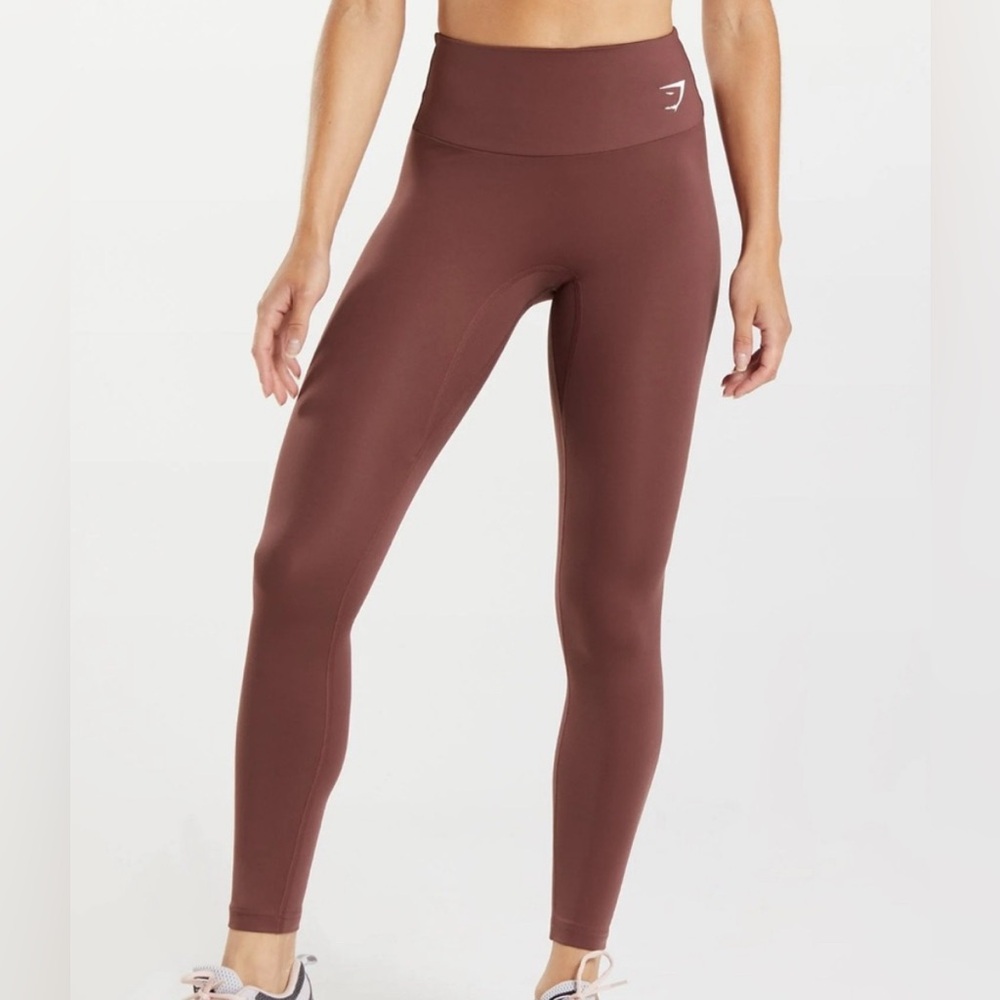 NWOT 🆕 Gymshark Cherry Brown Training Leggings